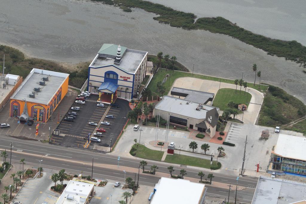 Blue Bay Inn And Suites South Padre Island Esterno foto