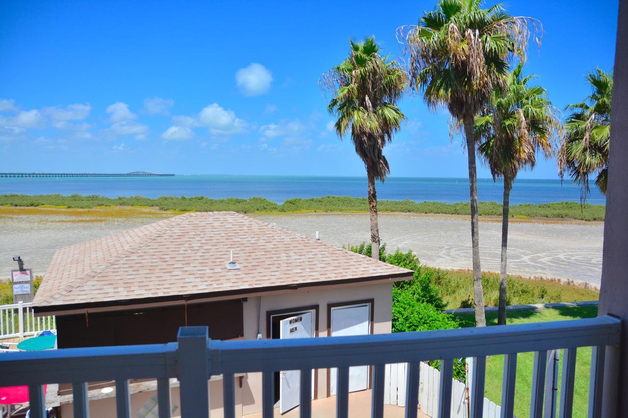 Blue Bay Inn And Suites South Padre Island Esterno foto